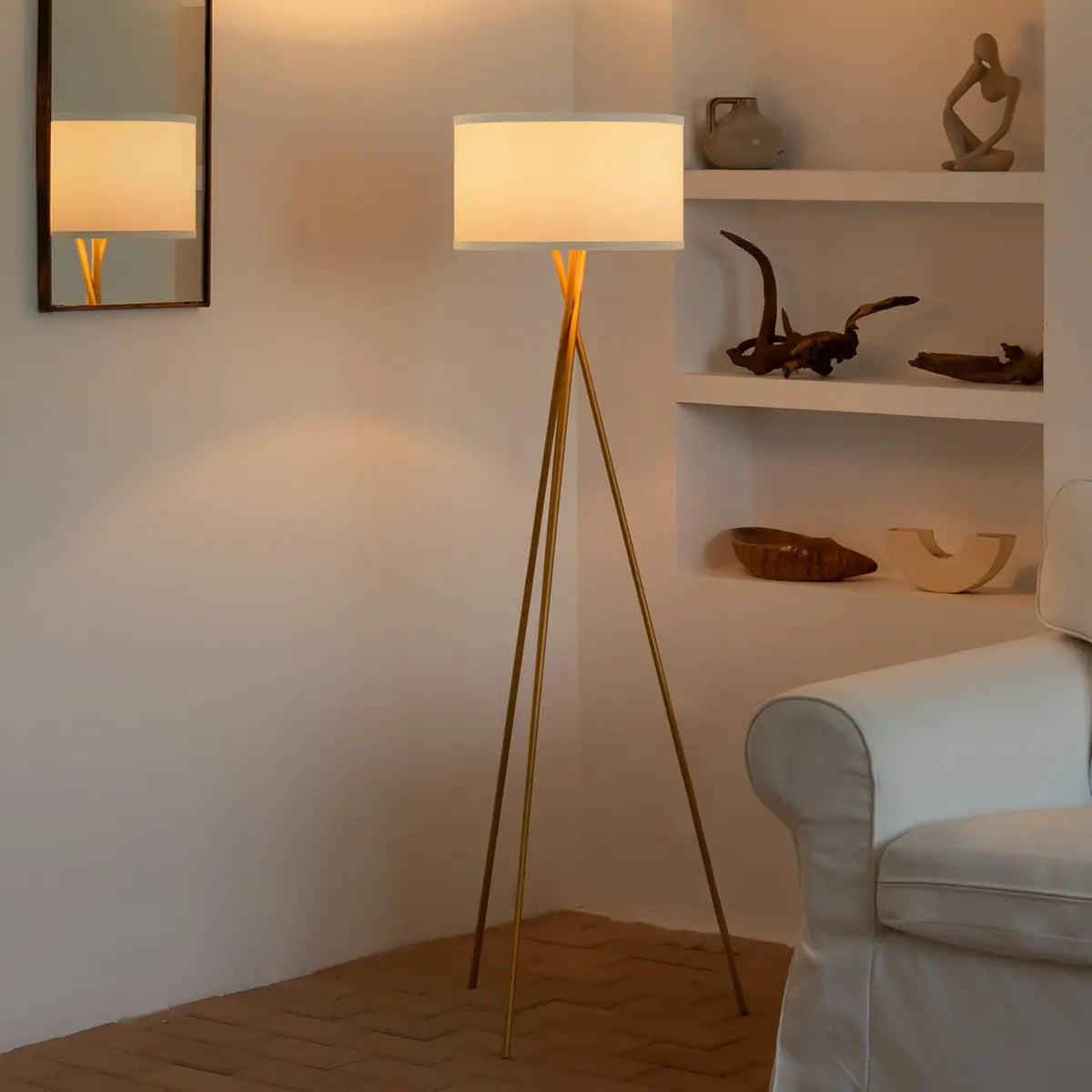 Solara Vloerlamp - Goud/Wit Home Sweet Home